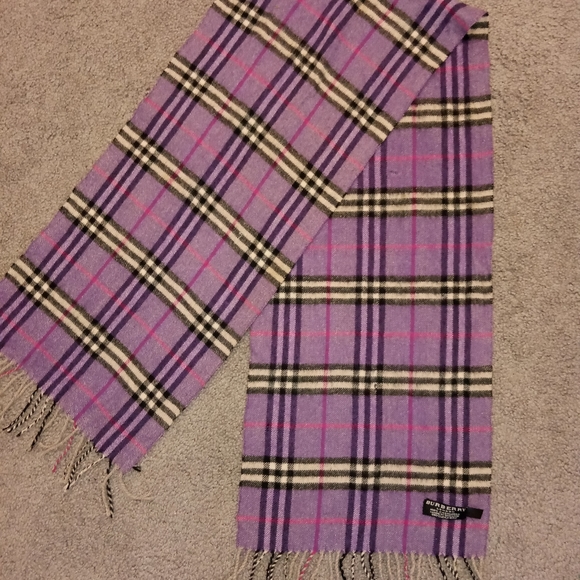 Burberry Vintage Cashmere Purple Nova Check Fringe Scarf - Picture 3 of 8